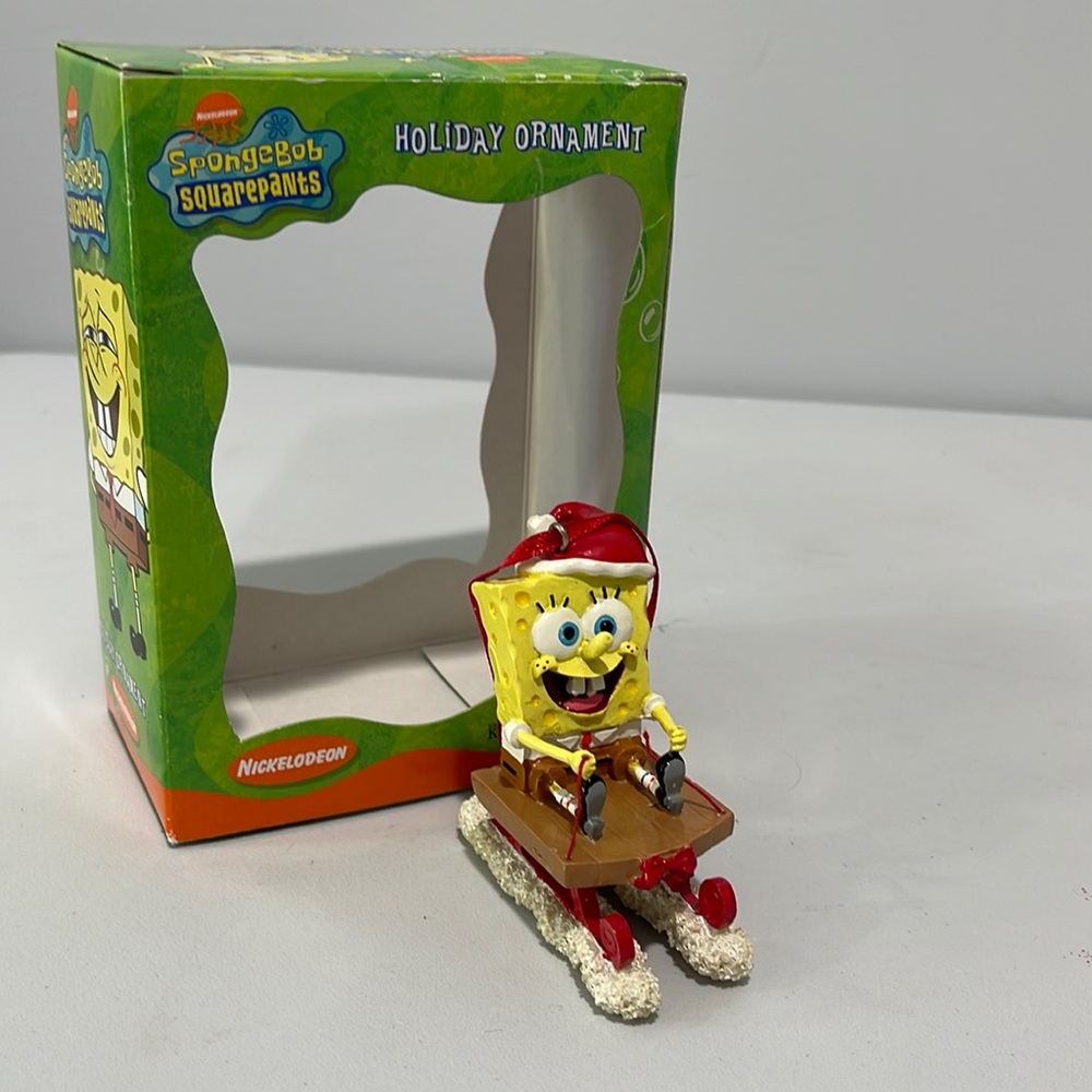 2003 Viacom Sponge Bob In Santa’s Hat on Sled Christmas Ornament 3" in box
